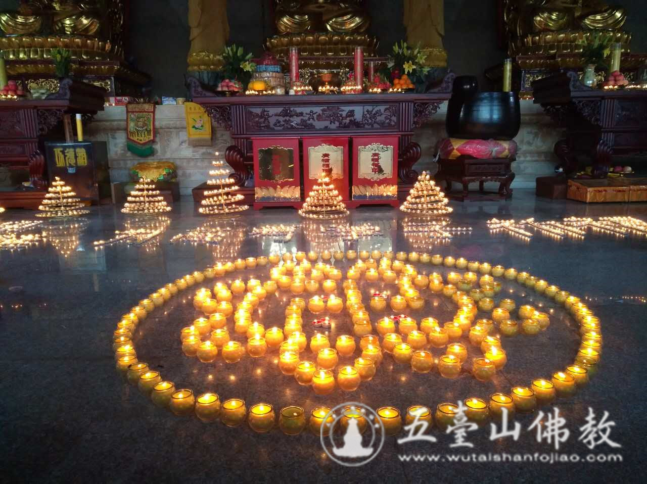 五台山殊像寺举行供灯法会恭迎文殊菩萨圣诞日-搜狐